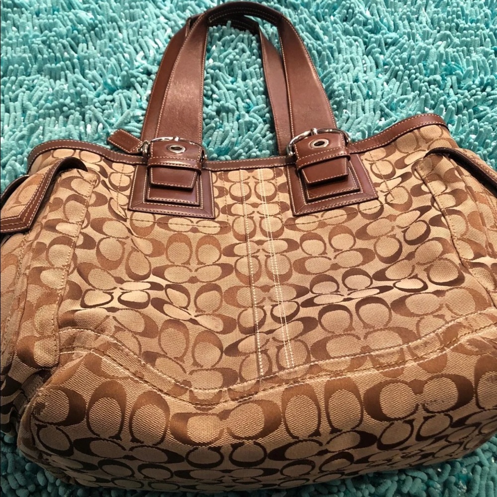Coach Purse - Picture 3 of 7